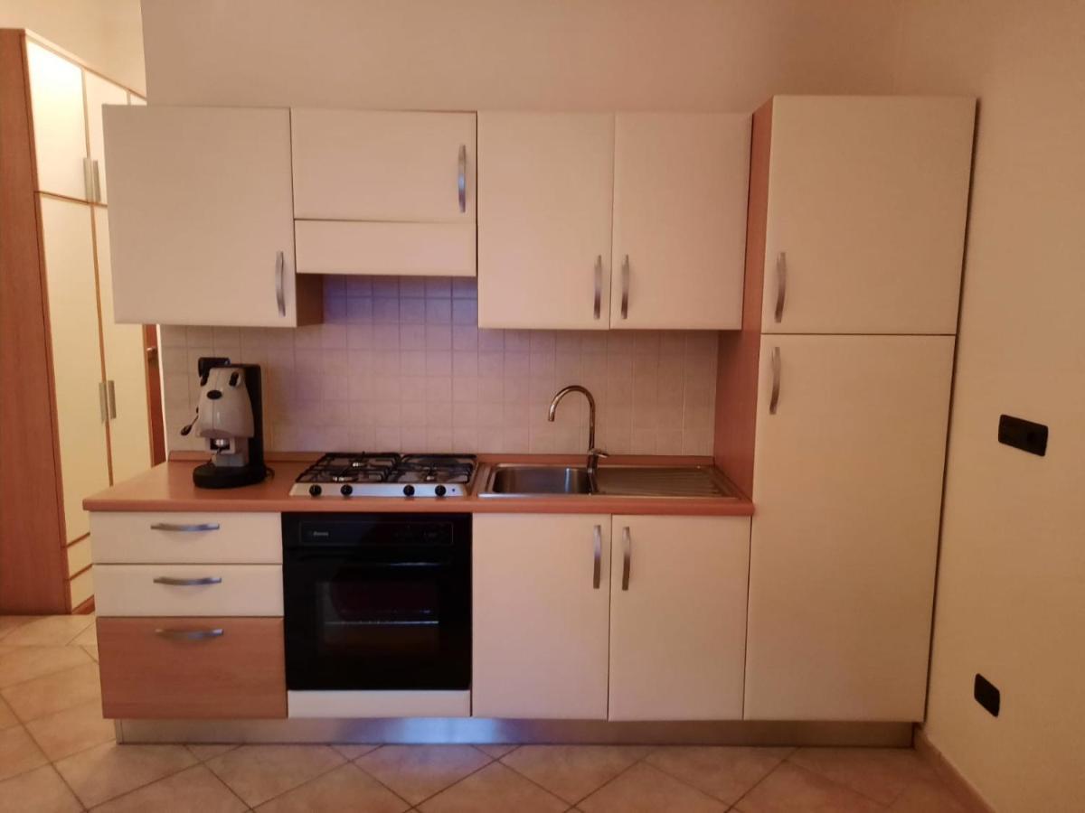 Guest House Via Poerio Catanzaro Bagian luar foto