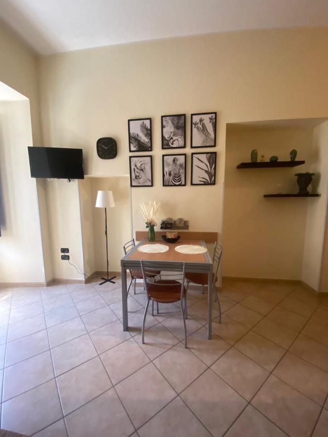 Guest House Via Poerio Catanzaro Bagian luar foto
