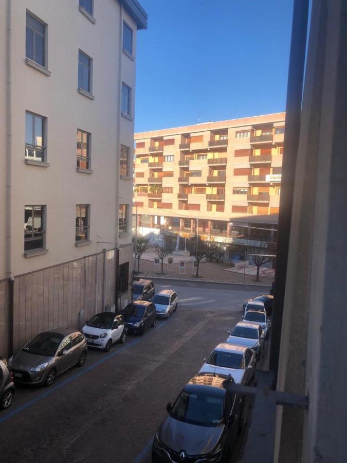 Guest House Via Poerio Catanzaro Bagian luar foto